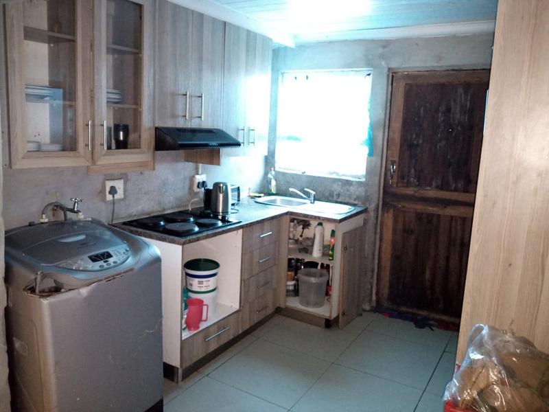 2 Bedroom Property for Sale in Sabata Dalindyebo Square Western Cape